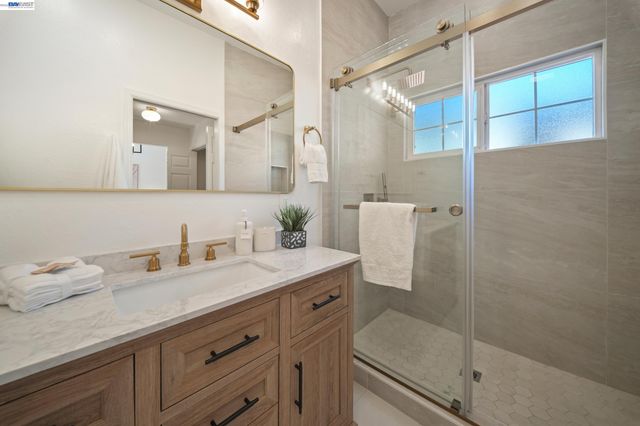 41519 Erma, Fremont, CA 94539