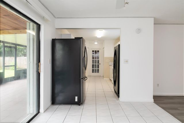242 NW Lincoln Avenue, Port St Lucie, FL 34983