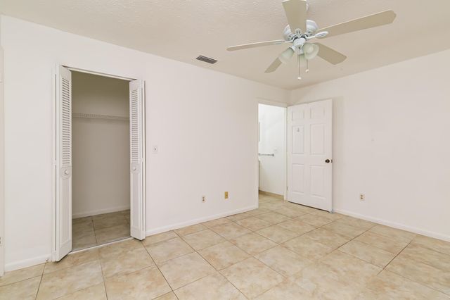 242 NW Lincoln Avenue, Port St Lucie, FL 34983