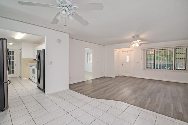 242 NW Lincoln Avenue, Port St Lucie, FL 34983