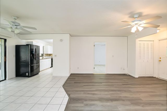 242 NW Lincoln Avenue, Port St Lucie, FL 34983