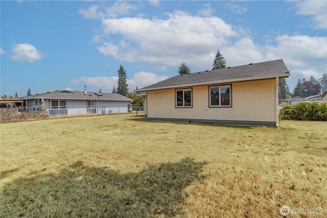 17520 6th Ave Ct E, Spanaway, WA 98387