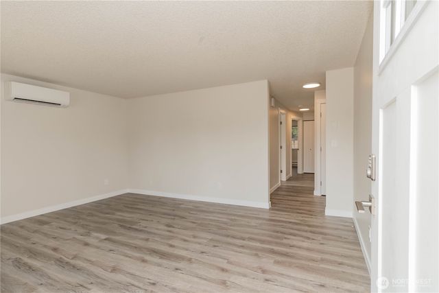 17520 6th Ave Ct E, Spanaway, WA 98387
