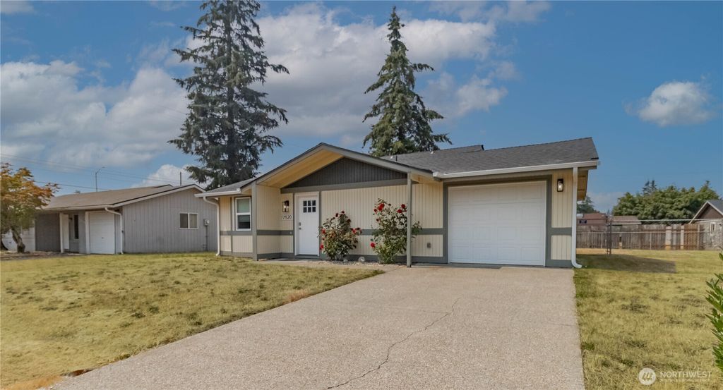 17520 6th Ave Ct E, Spanaway, WA 98387
