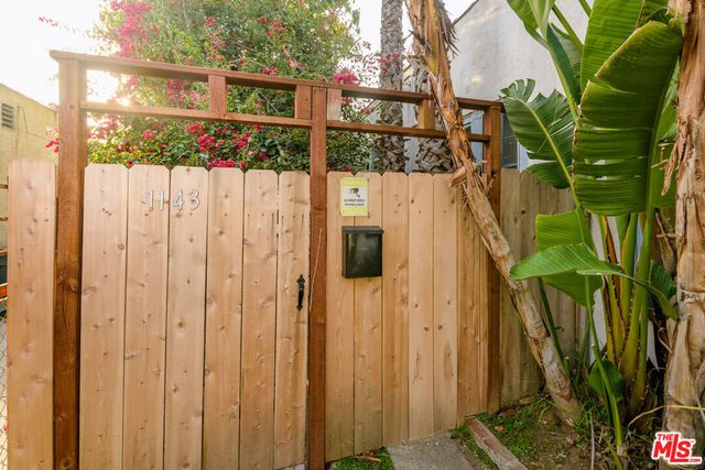 1143 Poinsettia Drive, West Hollywood, CA 90046