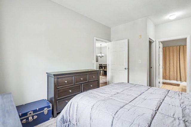 19 Hampshire Road 205, Methuen, MA 01844