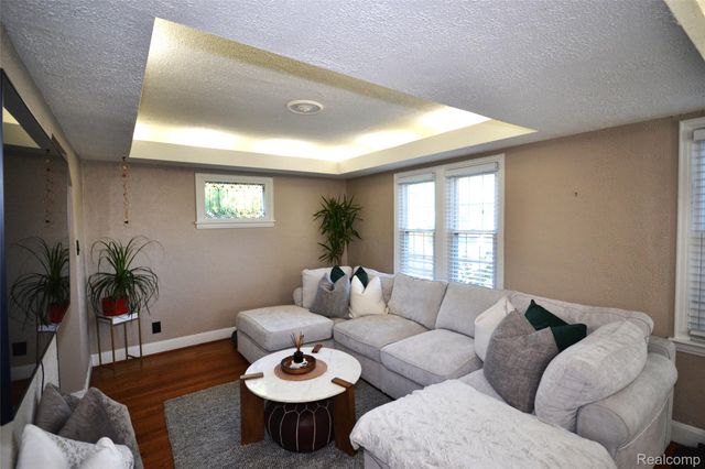 1268 Davis Avenue, Birmingham, MI 48009