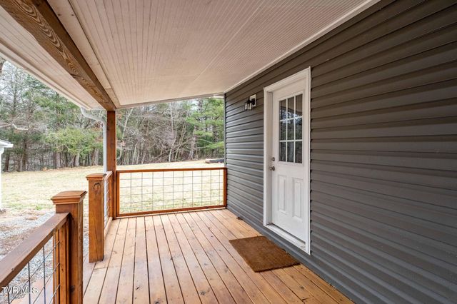 3146 Divide Road, Mountain City, TN 37683