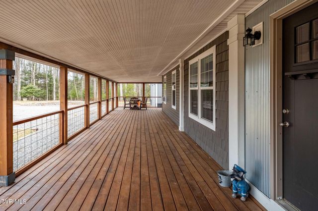 3146 Divide Road, Mountain City, TN 37683