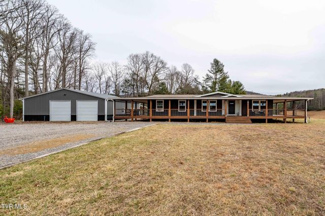 3146 Divide Road, Mountain City, TN 37683