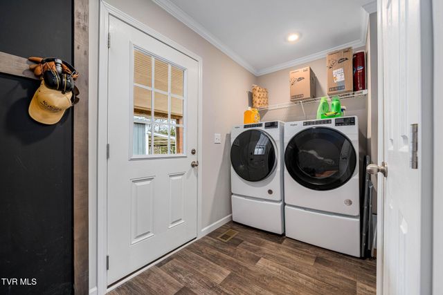 3146 Divide Road, Mountain City, TN 37683