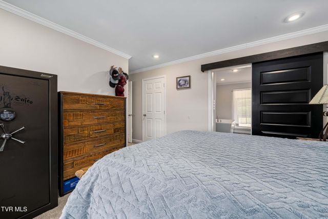 3146 Divide Road, Mountain City, TN 37683