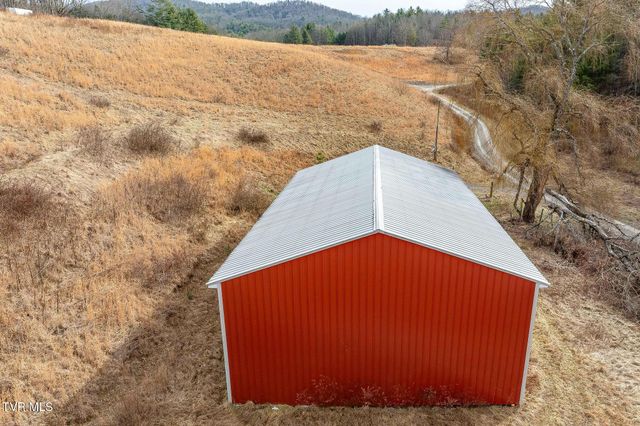 3146 Divide Road, Mountain City, TN 37683