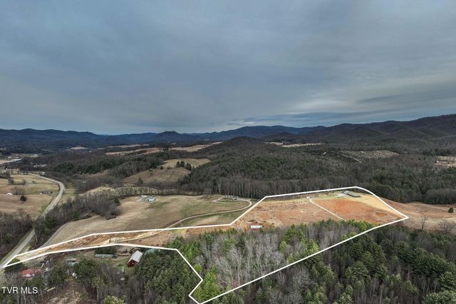 3146 Divide Road, Mountain City, TN 37683