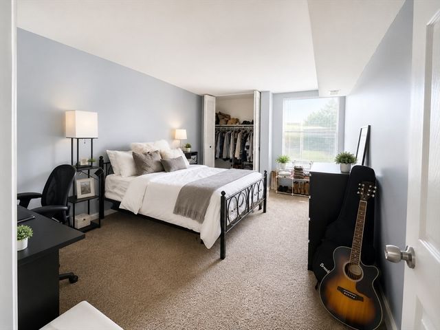 30 Shrewsbury Green J, Shrewsbury, MA 01545