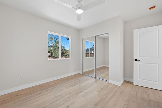 4665 67 E Thorn St, San Diego, CA 92105