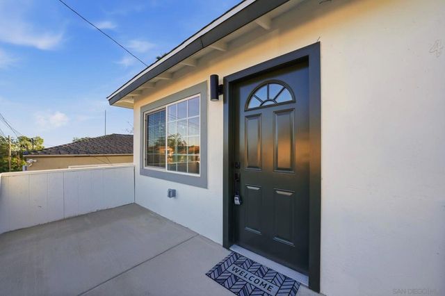 4665 67 E Thorn St, San Diego, CA 92105