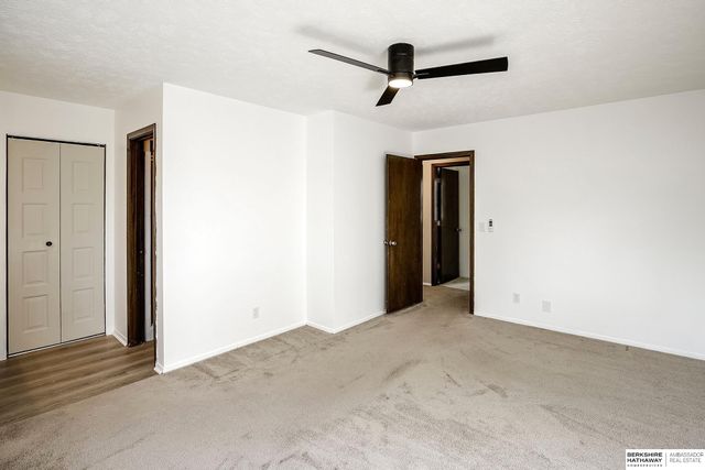 7708 S 87th Street, La Vista, NE 68128