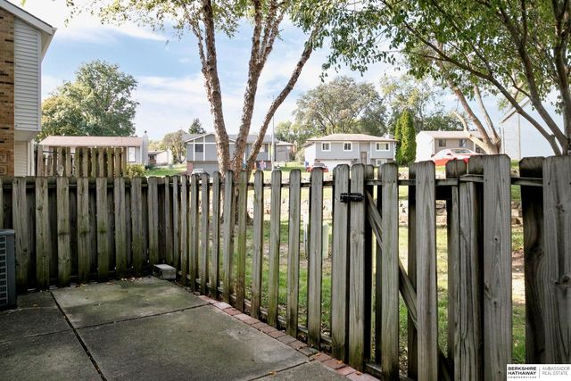 7708 S 87th Street, La Vista, NE 68128