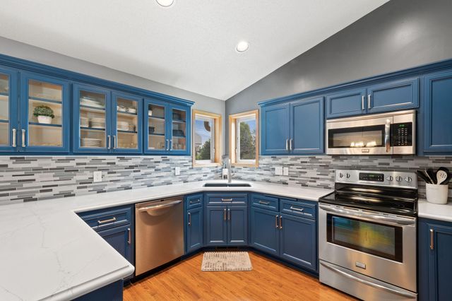 6501 Fawn Lane, Lino Lakes, MN 55014