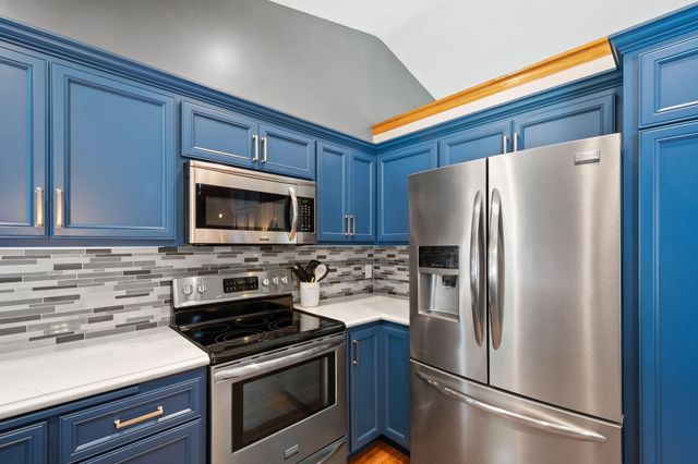 6501 Fawn Lane, Lino Lakes, MN 55014