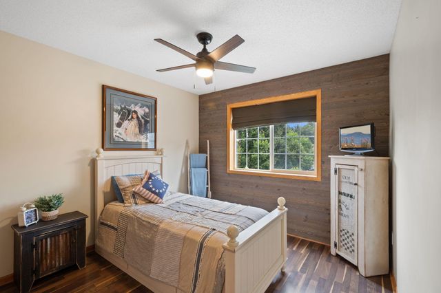 6501 Fawn Lane, Lino Lakes, MN 55014
