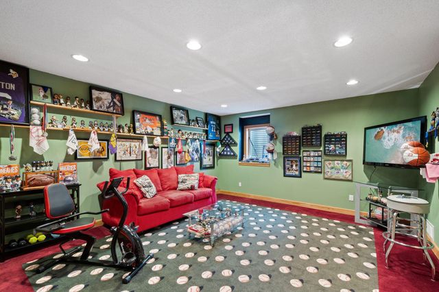 6501 Fawn Lane, Lino Lakes, MN 55014