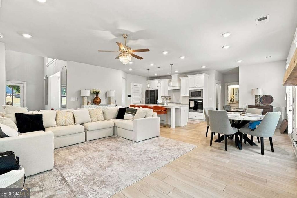 6 SLICK Court SLICK CT, Senoia, GA 30276 — photo 4