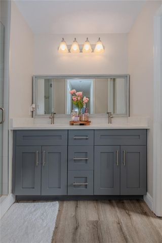 4190 ARROW AVENUE, Sarasota, FL 34232