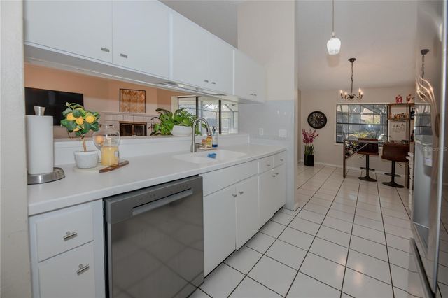 4190 ARROW AVENUE, Sarasota, FL 34232