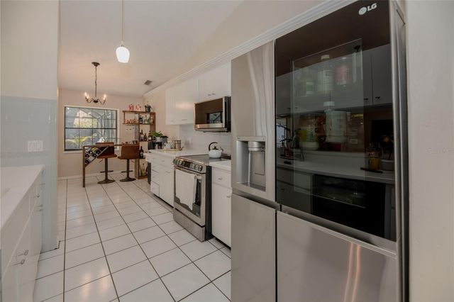 4190 ARROW AVENUE, Sarasota, FL 34232