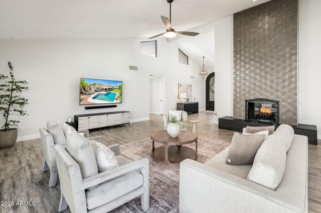 5402 E CHOLLA Street, Scottsdale, AZ 85254