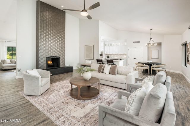 5402 E CHOLLA Street, Scottsdale, AZ 85254