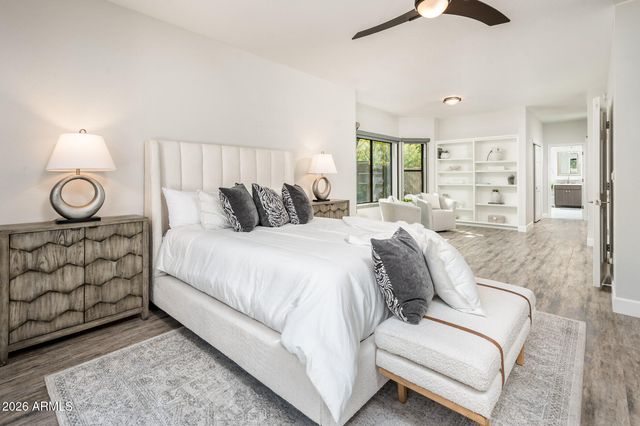 5402 E CHOLLA Street, Scottsdale, AZ 85254
