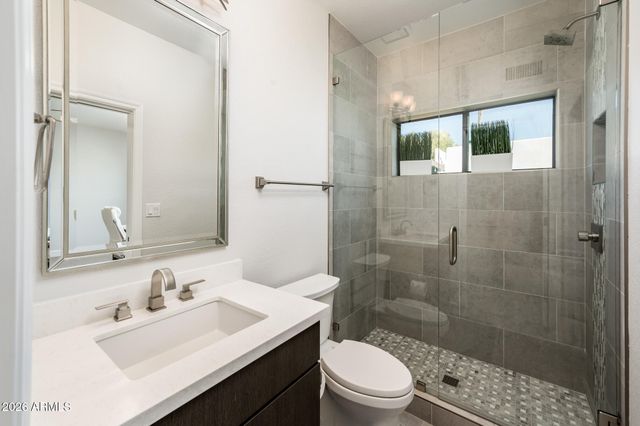 5402 E CHOLLA Street, Scottsdale, AZ 85254