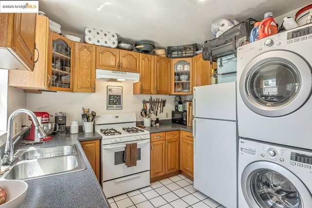 85 Linda Ave, Oakland, CA 94611