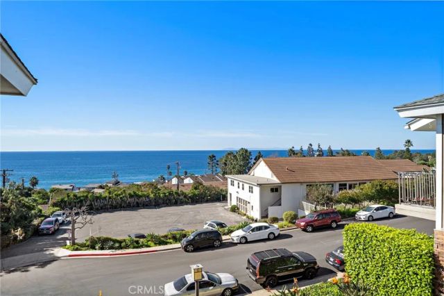 21711 Wesley D, Laguna Beach, CA 92651