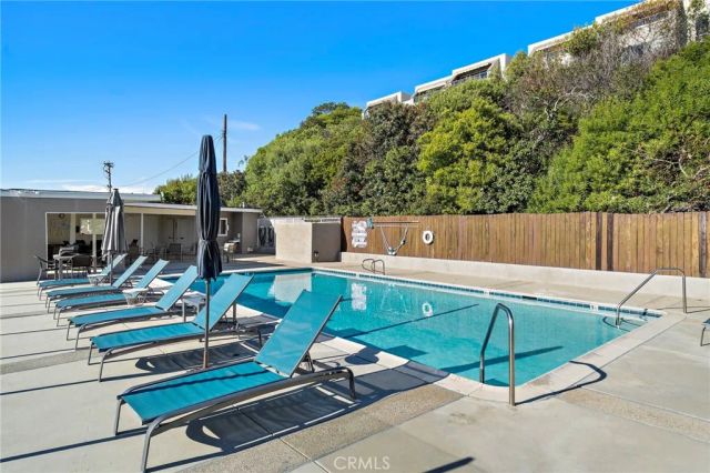 21711 Wesley D, Laguna Beach, CA 92651