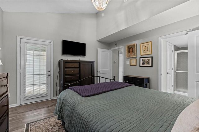 59 Hideaway Drive, Friendswood, TX 77546