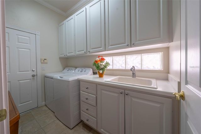 11731 EAGLE RAY LANE, Orlando, FL 32827