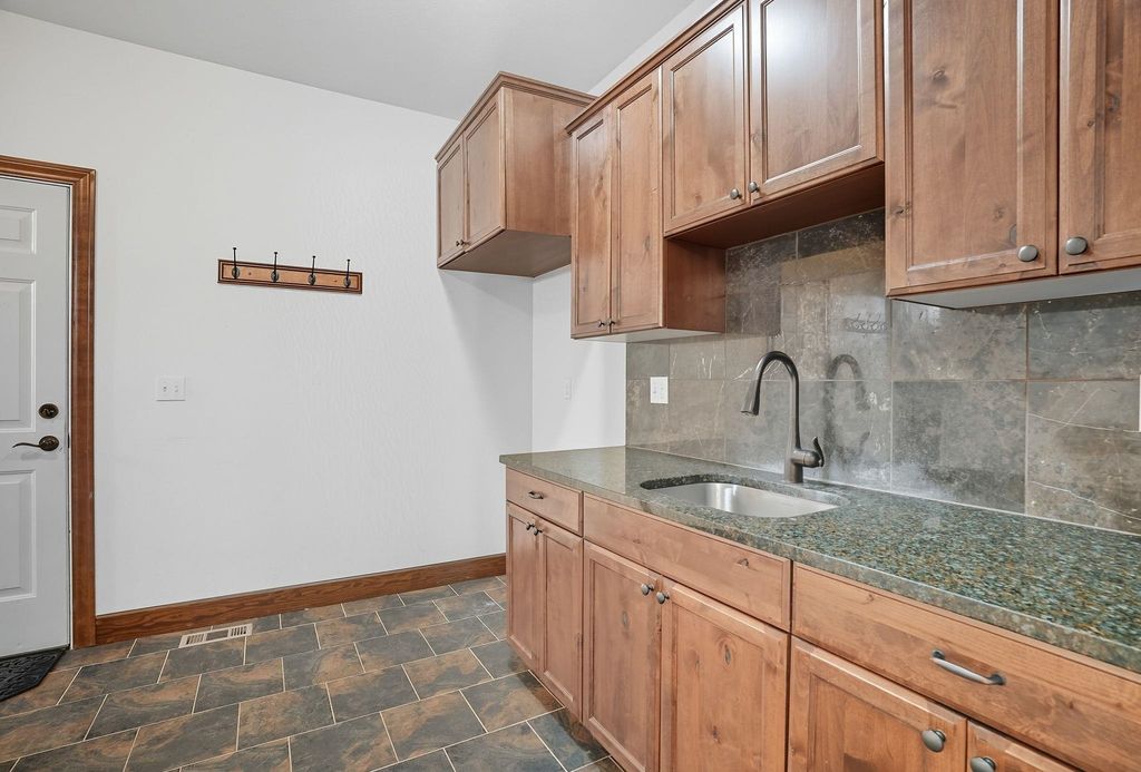 4611 W Anderson Rd, Cheney, WA 99004 photo 15