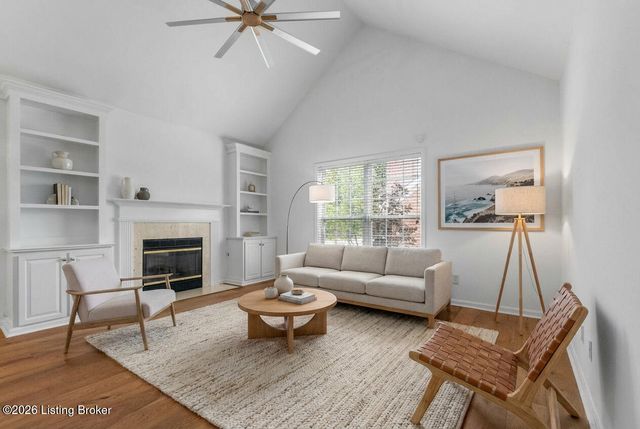 411 Eastgate Village Wynde, Louisville, KY 40223