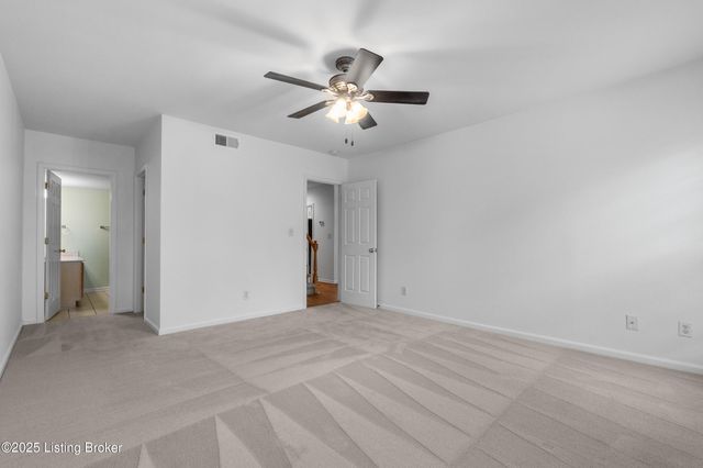 411 Eastgate Village Wynde, Louisville, KY 40223