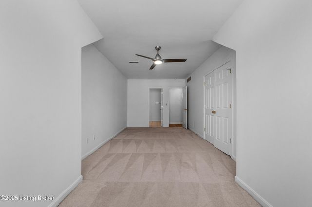 411 Eastgate Village Wynde, Louisville, KY 40223