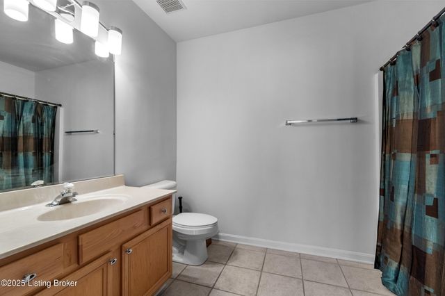 411 Eastgate Village Wynde, Louisville, KY 40223