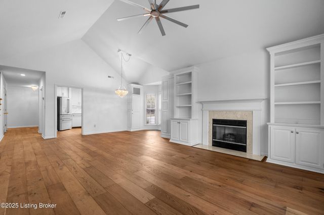 411 Eastgate Village Wynde, Louisville, KY 40223