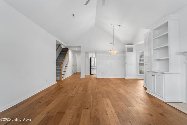 411 Eastgate Village Wynde, Louisville, KY 40223