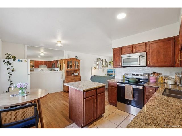 1218 Rushmore Dr, Colorado Springs, CO 80910