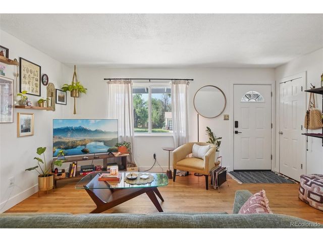 1218 Rushmore Dr, Colorado Springs, CO 80910