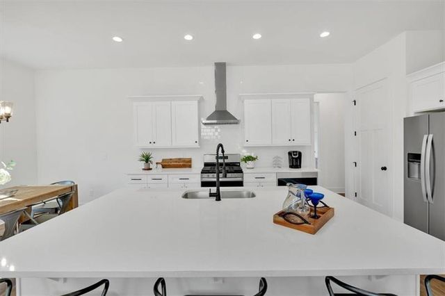 8 Greencliff Way SE, Cartersville, GA 30120